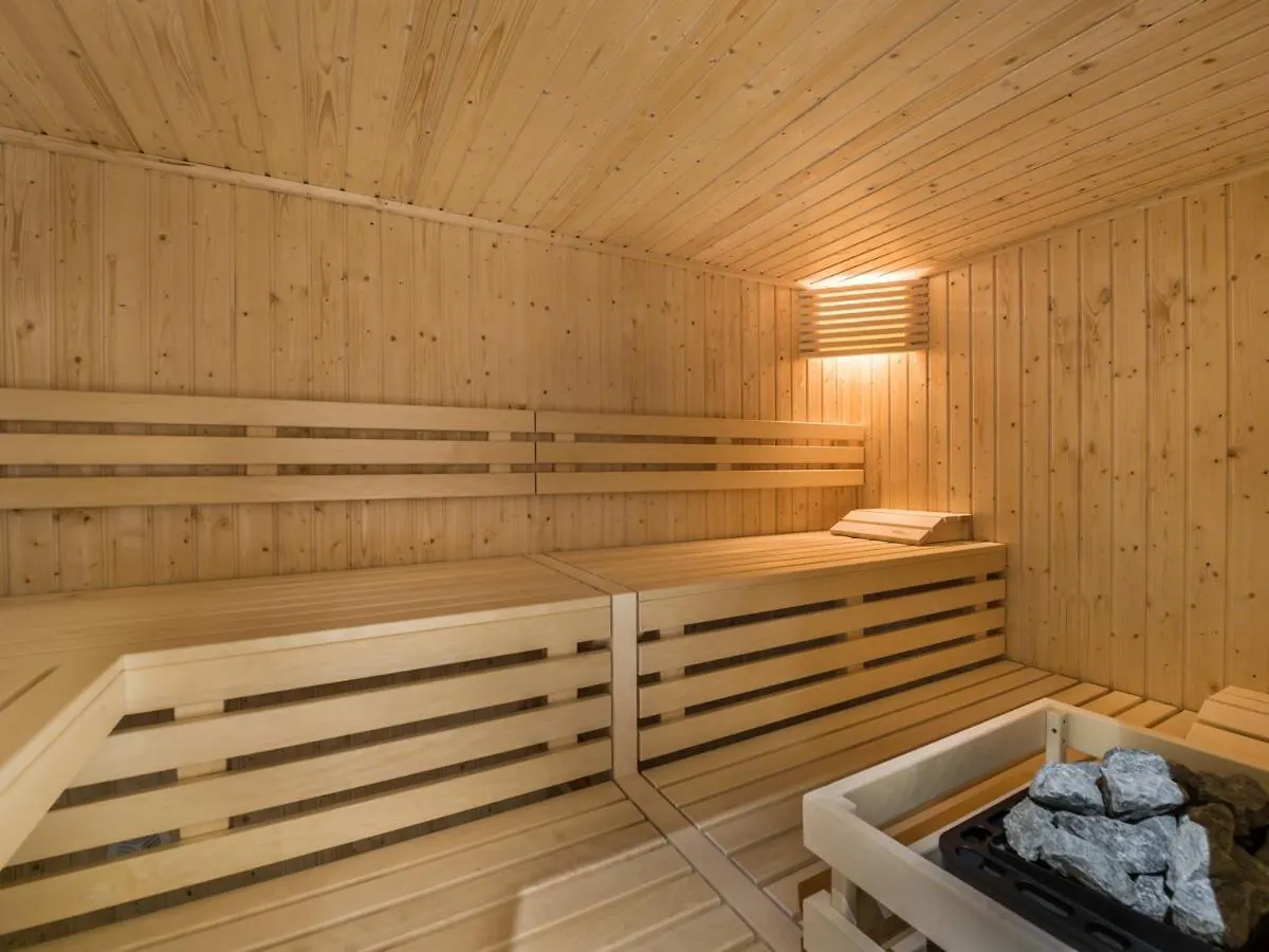 Chalet Luxe Avec Sauna, Cheminee Et Services Inclus A Courchevel 1650 - Fr-1-563-89