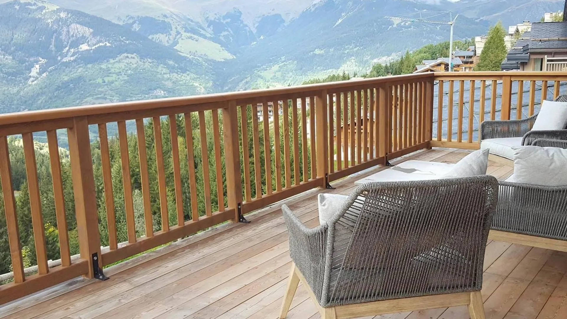 Chalet Luxe Avec Sauna, Cheminee Et Services Inclus A Courchevel 1650 - Fr-1-563-89
